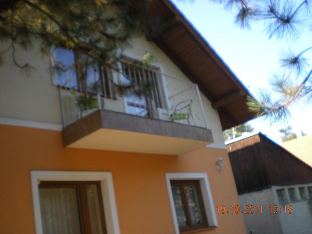 Parti Panzio Hotel Tata Ruang foto